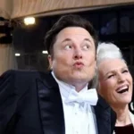 Menguak Sisi Lain Elon Musk: Kisah ‘Handuk Cuma Satu’ dan Prioritas Hidup Miliarder Visioner