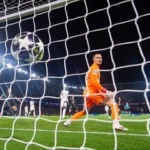 Ketika Mimpi Hancur dalam Sepuluh Menit: Analisis Mendalam Kekalahan Telak Chelsea dari PSG di Liga Champions