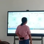 TERBONGKAR! Starlink & Rumah Pendidikan Sulap Sekolah 3T Jadi Pusat Inovasi Digital! 6 TERBONGKAR! Starlink & Rumah Pendidikan Sulap Sekolah 3T Jadi Pusat Inovasi Digital!