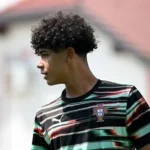 RESMI: Cristiano Ronaldo Jr Latihan di Real Madrid! Jejak Legenda Dimulai? 9 RESMI: Cristiano Ronaldo Jr Latihan di Real Madrid! Jejak Legenda Dimulai?