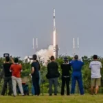 ROKET PEMBALAP! Falcon 9 Pecahkan Rekor Dunia dengan Misi 29 Satelit Starlink! 4 ROKET PEMBALAP! Falcon 9 Pecahkan Rekor Dunia dengan Misi 29 Satelit Starlink!