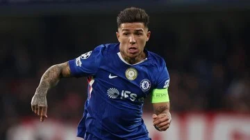 GEGER! Komentar Enzo Fernandez Buat Chelsea 'Meledak', Sanksi Berat Menanti? 1 GEGER! Komentar Enzo Fernandez Buat Chelsea ‘Meledak’, Sanksi Berat Menanti?