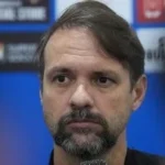 Kartu Merah Kontroversial Jordi Amat! Persija Tumbang Dramatis di Kandang Bhayangkara 6 Kartu Merah Kontroversial Jordi Amat! Persija Tumbang Dramatis di Kandang Bhayangkara