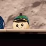 Rise: Boneka Maskot Artemis II, Simbol Nol Gravitasi dan Inspirasi dari Seniman Cilik 2 Rise: Boneka Maskot Artemis II, Simbol Nol Gravitasi dan Inspirasi dari Seniman Cilik